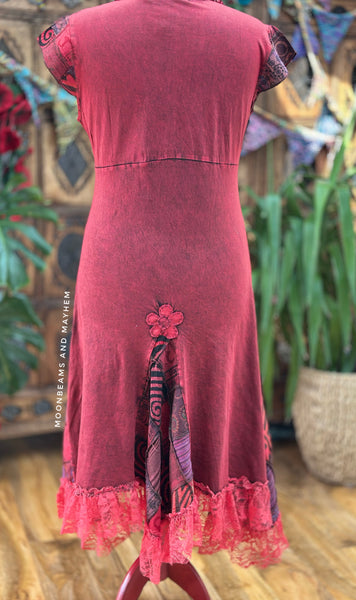 INDIAN RED PATCH BLACK DRESS