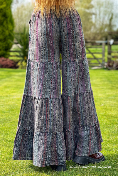 BLACK ECHO MOON FLARES (LONG LEG)