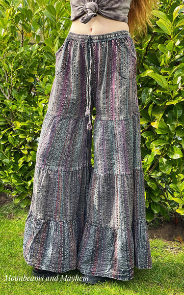 BLACK ECHO MOON FLARES (LONG LEG)
