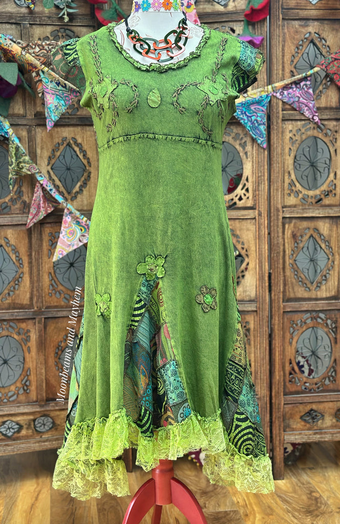 MYSTIC PATCH DRESS - FERNWOOD GREEN Moonbeams and Mayhem MYSTIC PATCH DRESS - FERNWOOD GREEN Moonbeams and Mayhem