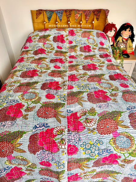 DOUBLE KANTHA THROW