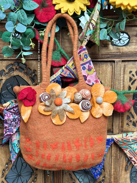 AMBER FELTED BLOSSOM BAG