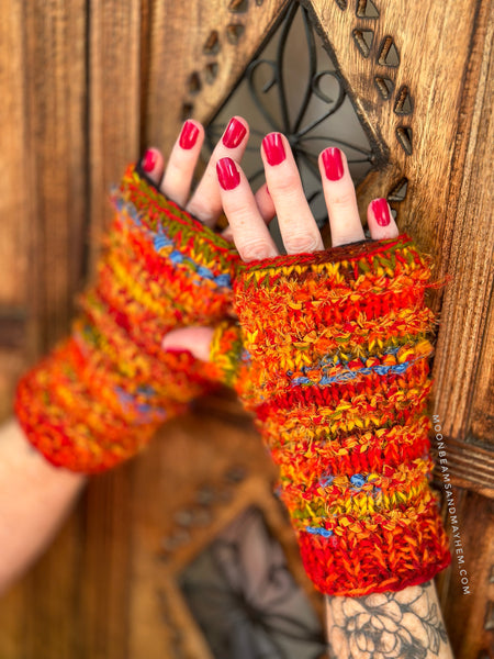 KINDRED KNITS FINGERLESS GLOVES