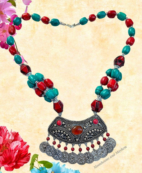 LARGE TRIBAL NECKLACE - MoonbeamsandMayhem