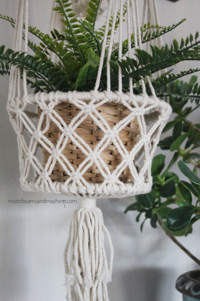 70'S INSPIRED DOUBLE MACRAME PLANT HANGER