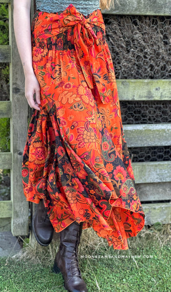 SUNRISE PIXIE SKIRT (REG/XL)