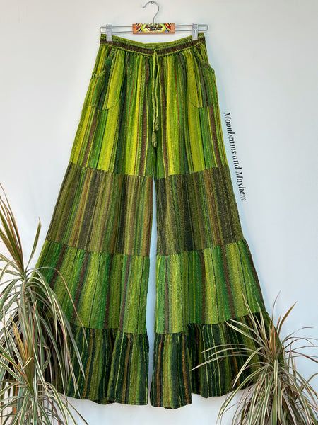 GORGEOUS GREEN CHEESECLOTH FLARES S / M / L