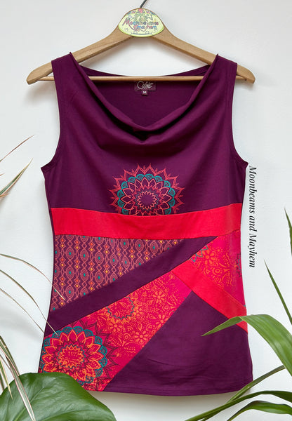 STRIKING SOPHIA PURPLE TOP S / M