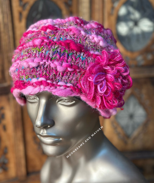ROSY WINTER HAT