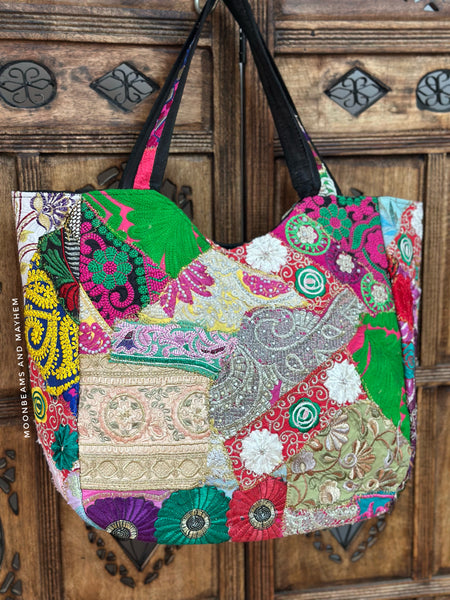 WILD SPIRIT EMBROIDERED SHOULDER BAG / TOTE