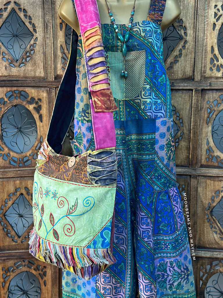 MEADOW MOON FRINGE BAG (BA160)