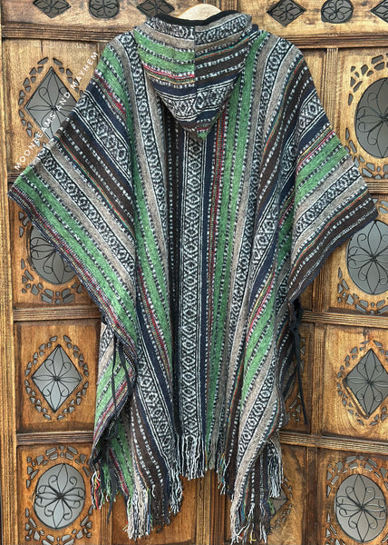 NOMAD SOUL - EARTHBOUND TASSEL PONCHO