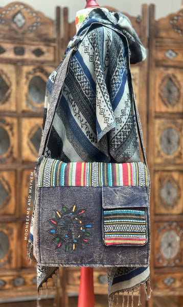 MIDNIGHT INDIGO MESSENGER