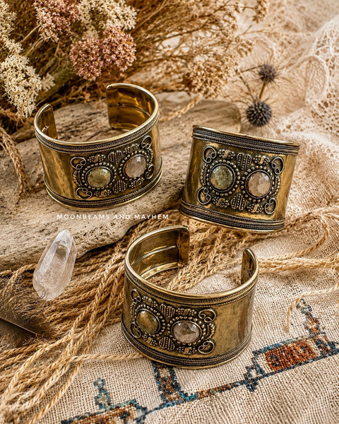 GOLDEN DUSK CUFF