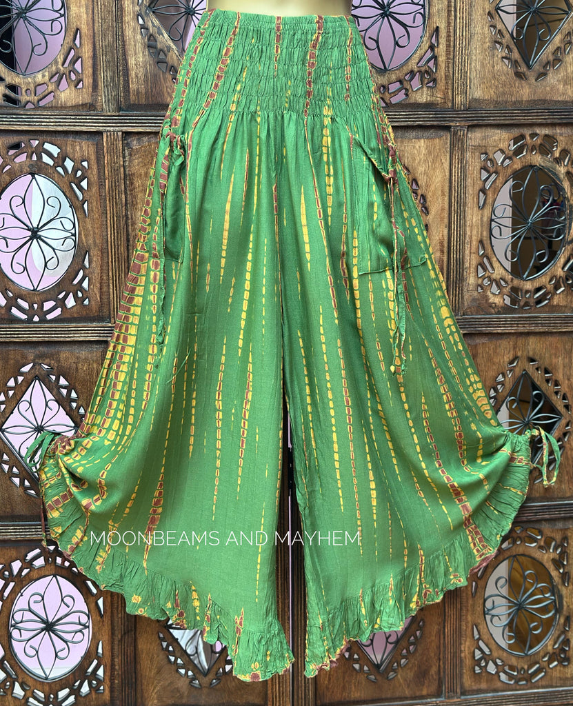 FRILL SEEKER GREEN TROUSERS