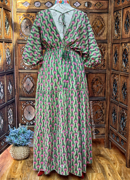 LOTUS LANE COTTAGE GREEN DRESS - MoonbeamsandMayhem