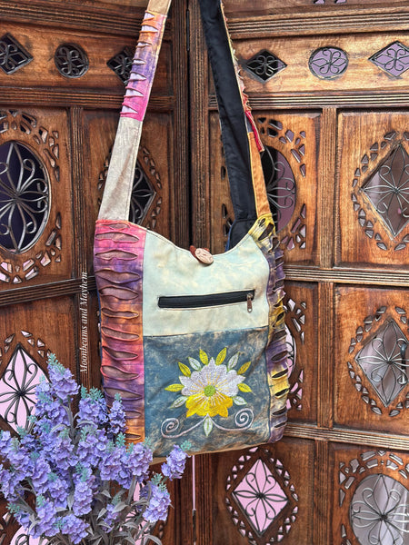 EARTH & SKY SHOULDER BAG (BA169)