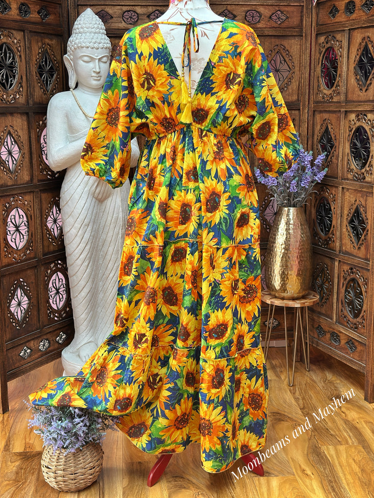 LOTUS LANE SUNFLOWER DRESS (SB39) – Moonbeams and Mayhem