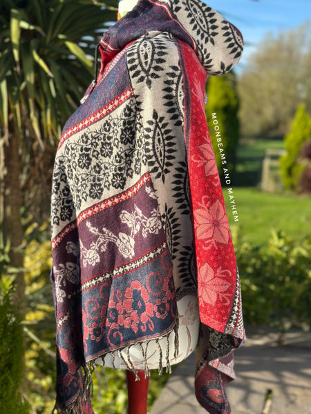 AMETHYST PONCHO - MoonbeamsandMayhem