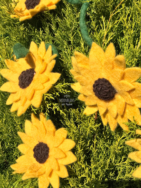 ENCHANTING FELTED SUNFLOWER STRAND - MoonbeamsandMayhem