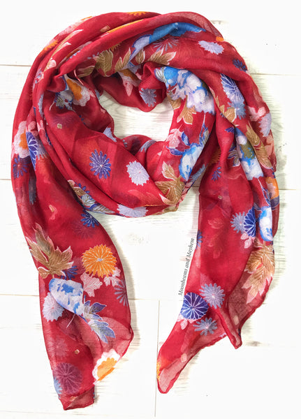 CRIMSON BLOOMS SCARF - MoonbeamsandMayhem