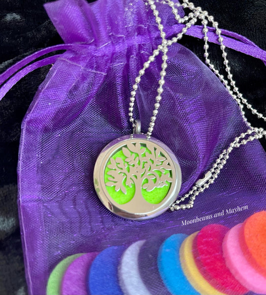 ENCHANTING TREE OF LIFE AROMATHERAPY DIFFUSER NECKLACE - MoonbeamsandMayhem