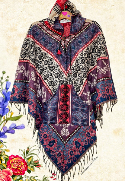 STUNNING BOHEMIAN TASSELED PONCHO (323) - MoonbeamsandMayhem