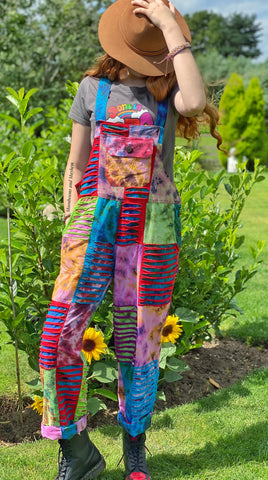 VIBRANT PATCHWORK OVERALLS / DUNGAREES / JUMPSUIT S / M / L - MoonbeamsandMayhem