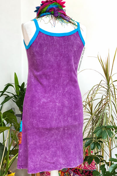 PURPLE RAINBOW DAISY DRESS / PLUS SIZE / CURVY - MoonbeamsandMayhem